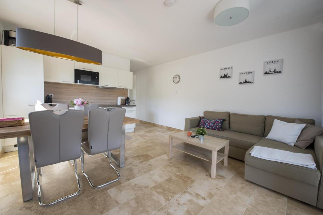 Ferienwohnungen Ebenzweier Apartment
